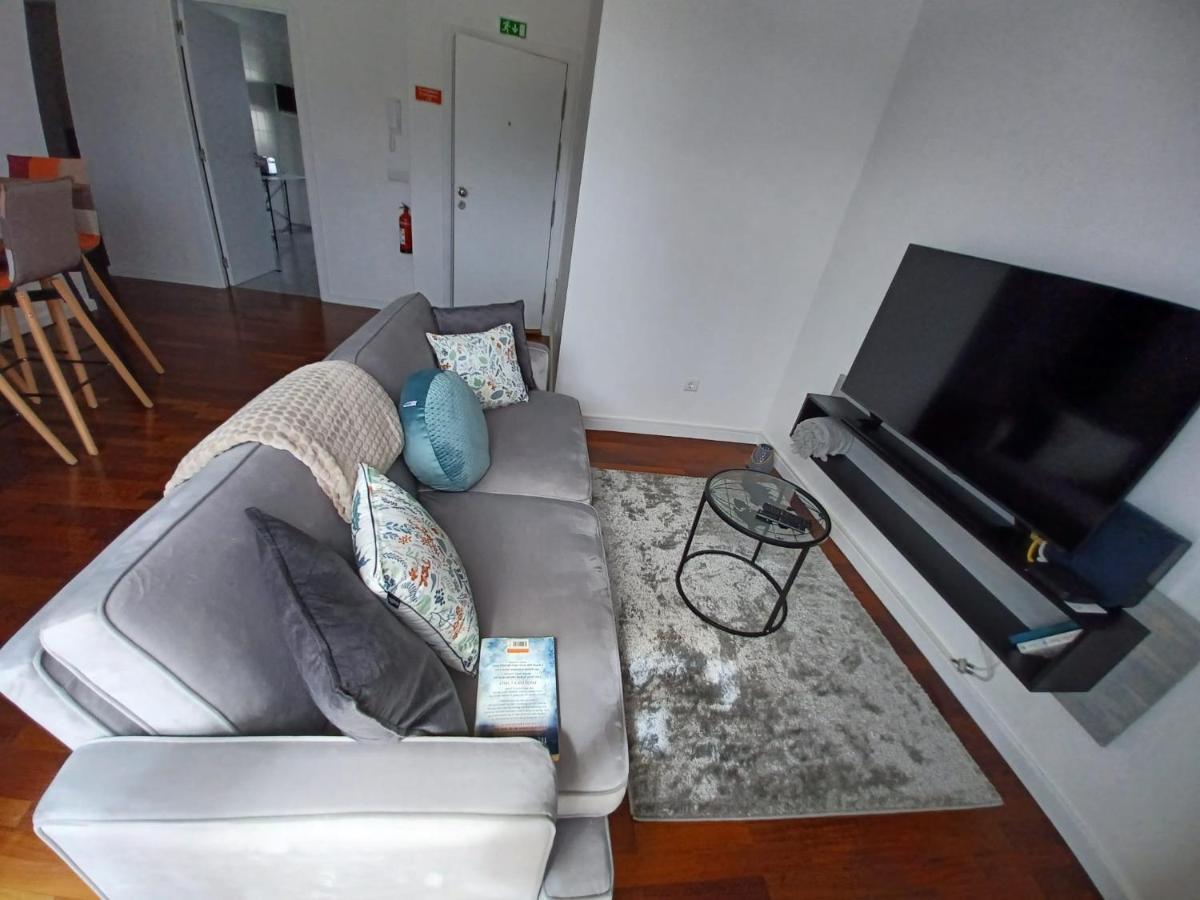 Apartamento Oliveira Фуншал Екстериор снимка